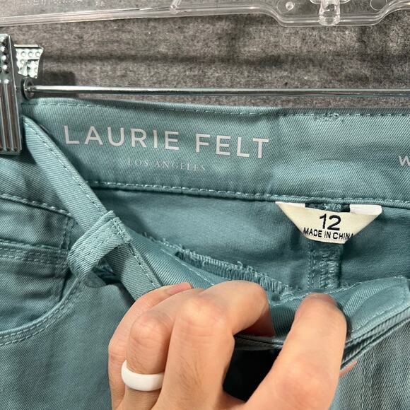 Laurie Felt Regular Wave Denim 5-Pocket Crop Straight Jeans Dusty Blue, Reg 12 - Picture 2 of 10